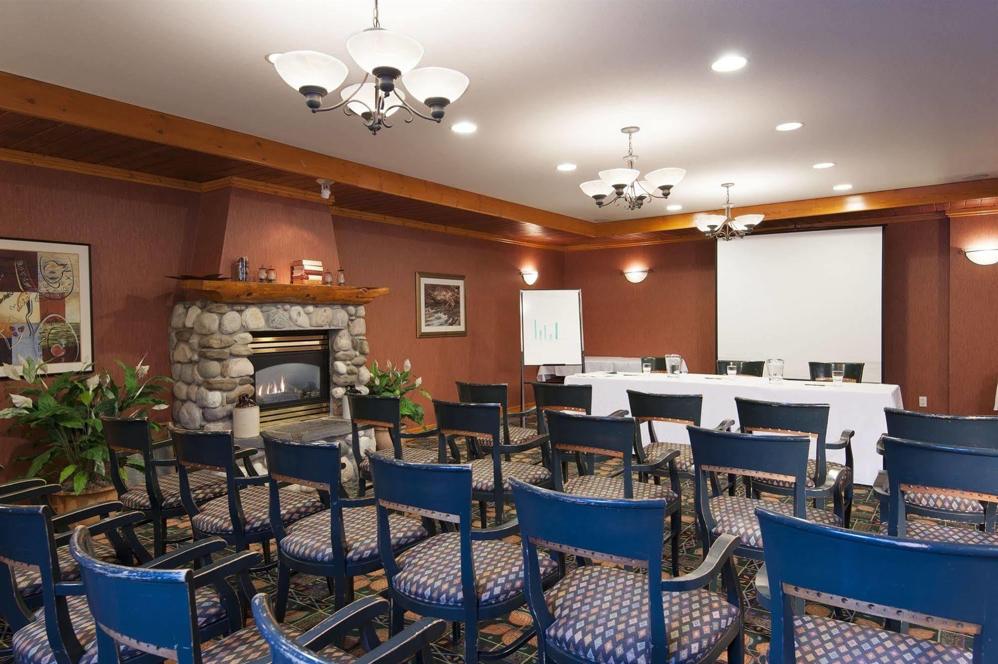 Lizard Creek Lodge Fernie Εξωτερικό φωτογραφία
